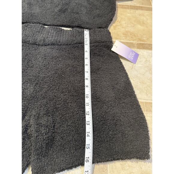 Stars Above Fuzzy Lounge Outfit Medium - Picture 9 of 9